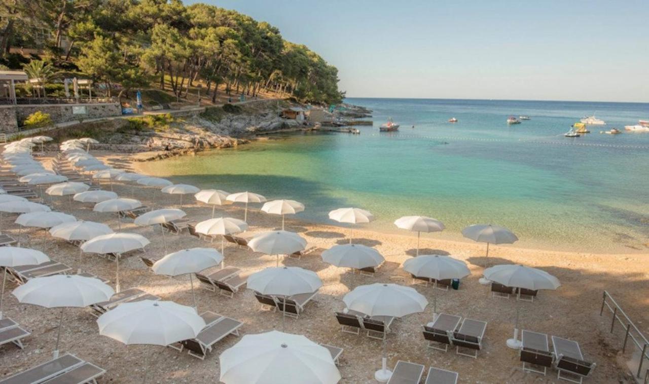 Apartments Vila Tisa Mali Lošinj Buitenkant foto