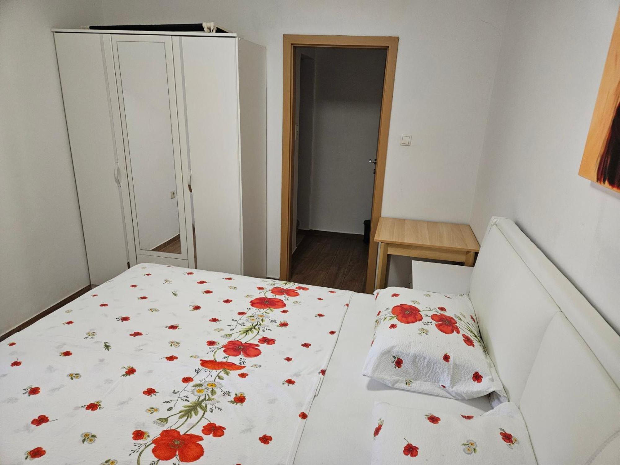 Apartments Vila Tisa Mali Lošinj Buitenkant foto